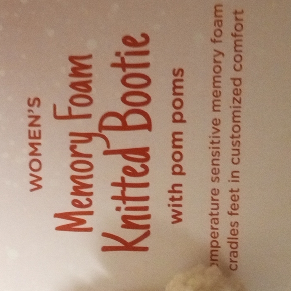 "Memory Foam Knitted Bootie w/Pom Poms"! - Picture 3 of 8